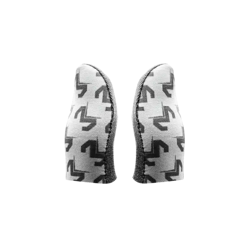 product-0-70.png MEMO FS02 Silver Fiber Finger Sleeve Gaming - Image 1
